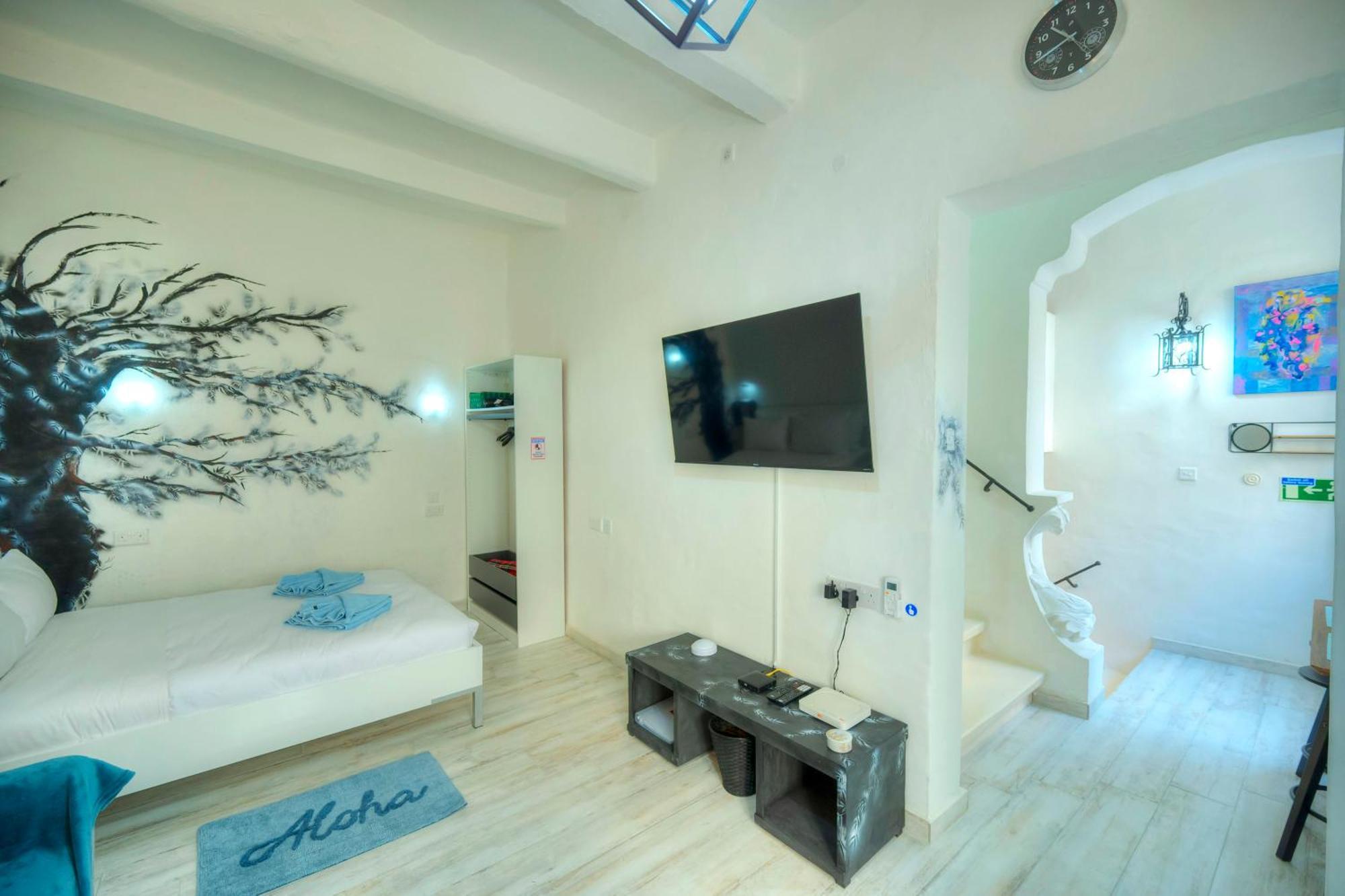 Charming 3 Storey Apartment In Valletta Centre, Ngri1-1 Bagian luar foto