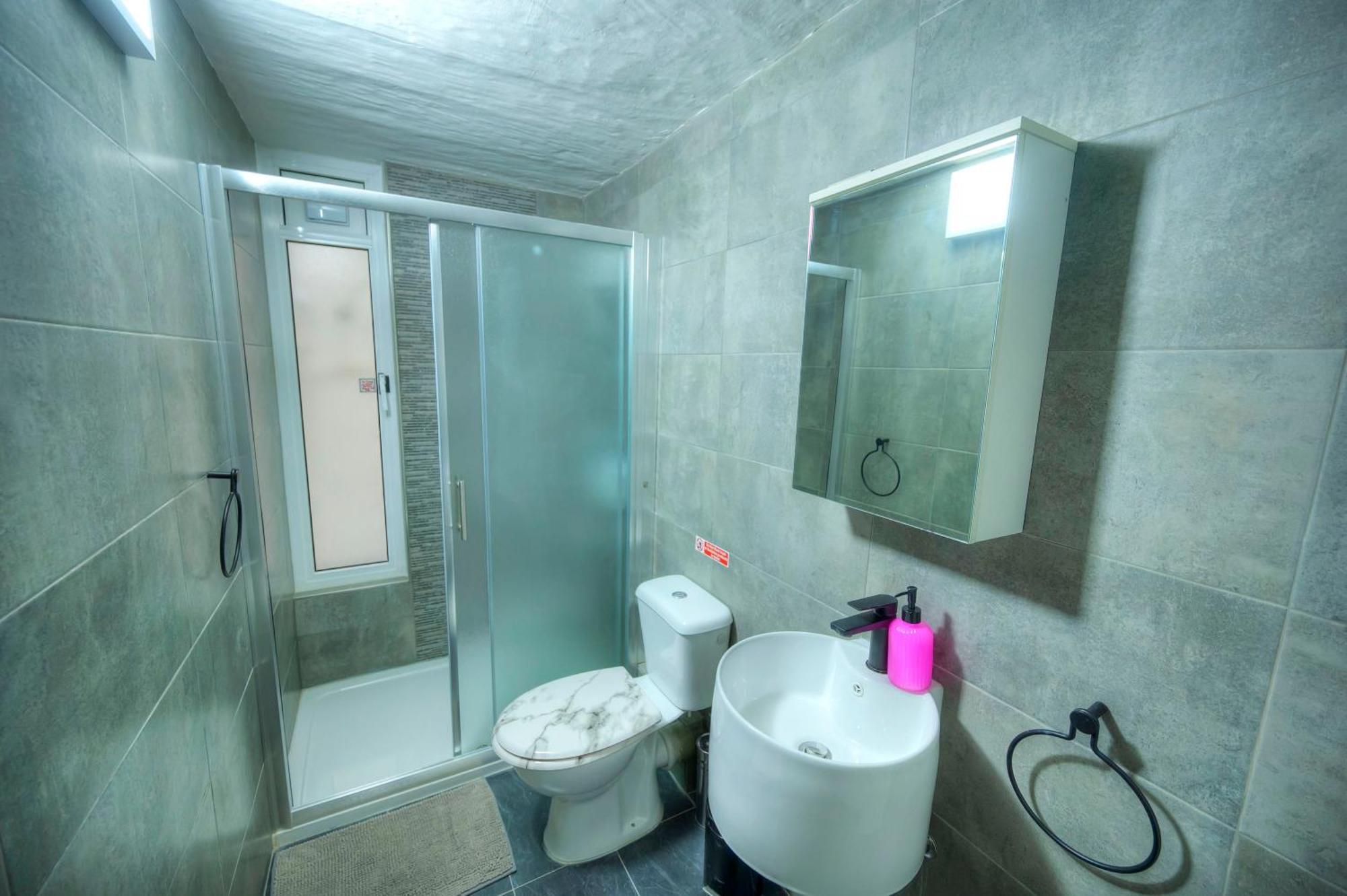 Charming 3 Storey Apartment In Valletta Centre, Ngri1-1 Bagian luar foto