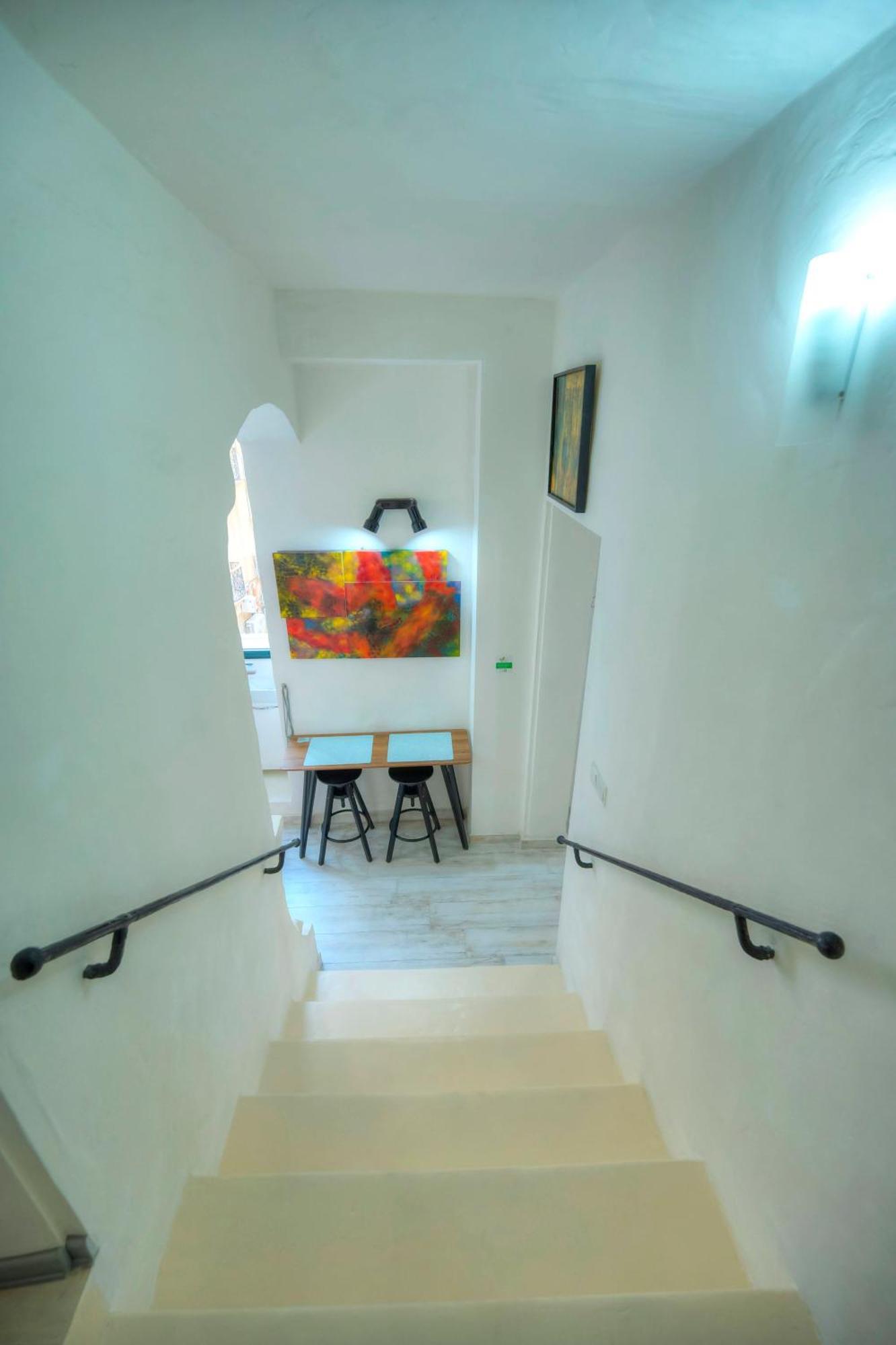 Charming 3 Storey Apartment In Valletta Centre, Ngri1-1 Bagian luar foto
