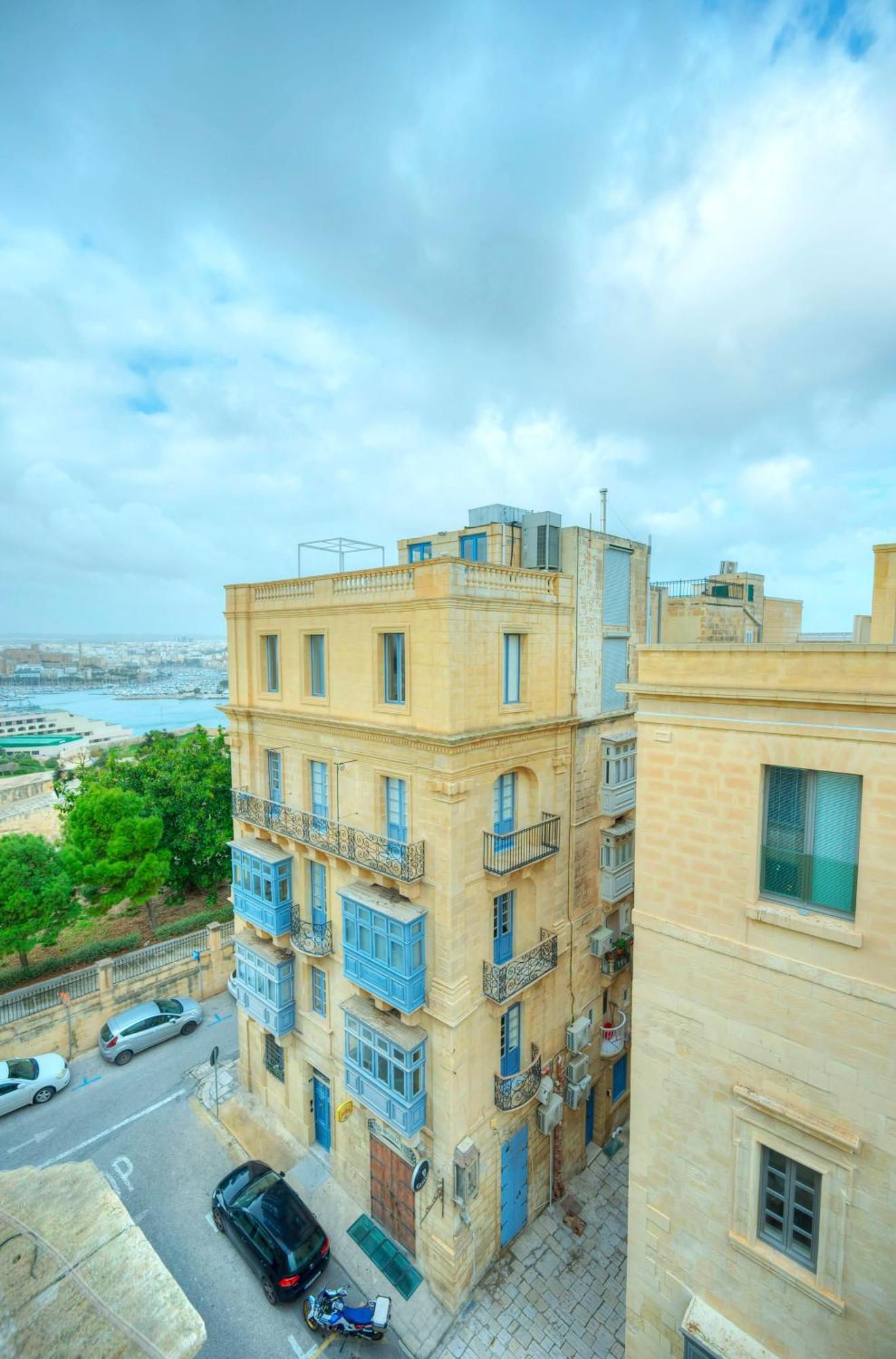 Charming 3 Storey Apartment In Valletta Centre, Ngri1-1 Bagian luar foto